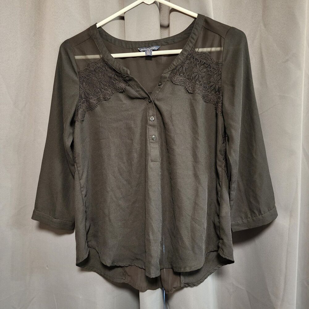 American Eagle Black Flowy Lace Top Size XS